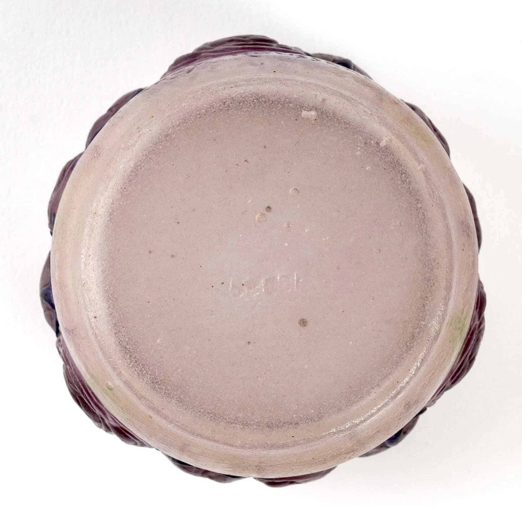 Boîte « Roses », « Renonculus » pâte de verre blanche, verte, violette, bleue de Gabriel ARGY-ROUSSEAU | Biron Boîte "Roses", "Renonculus" pâte de verre blanche, verte, violette, bleue de Gabriel ARGY-ROUSSEAU 