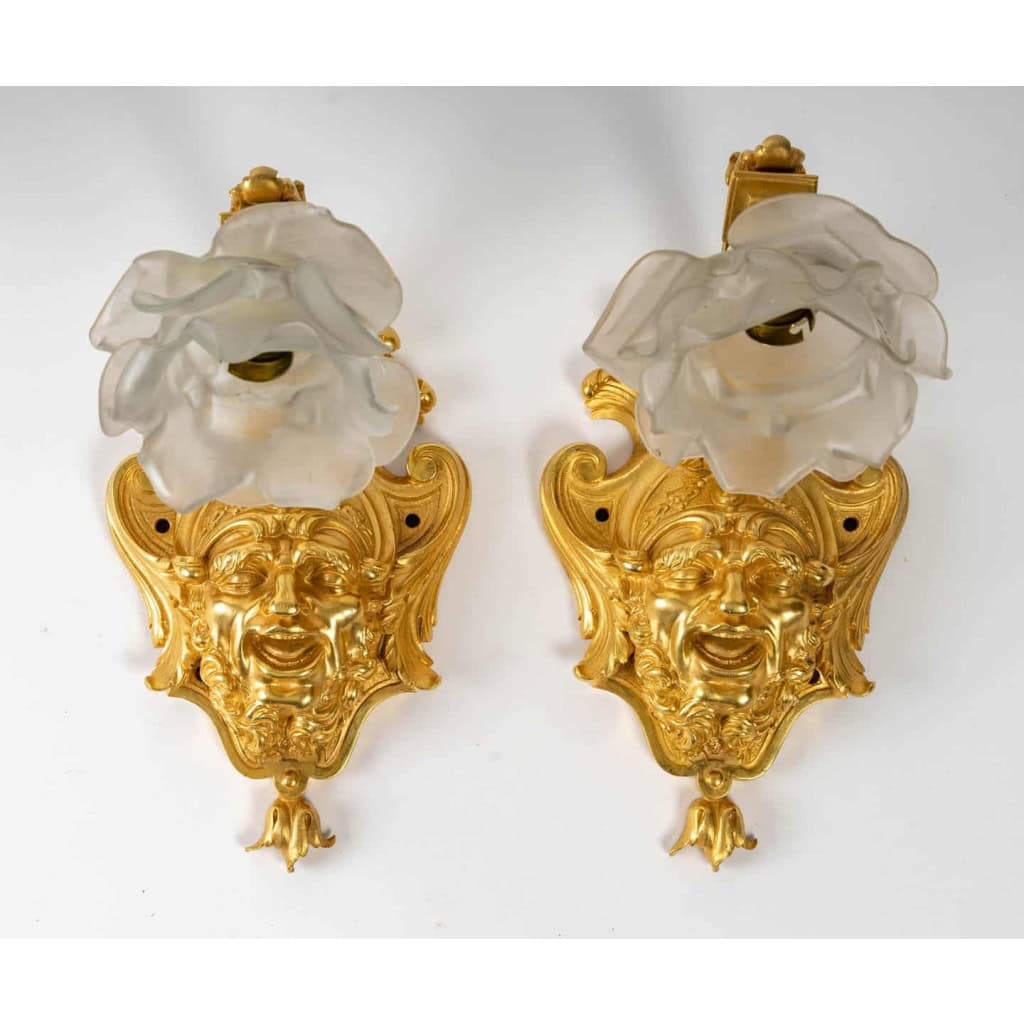 Paire d’appliques en bronze doré, Napoléon III, XIXème. | Biron |||||||