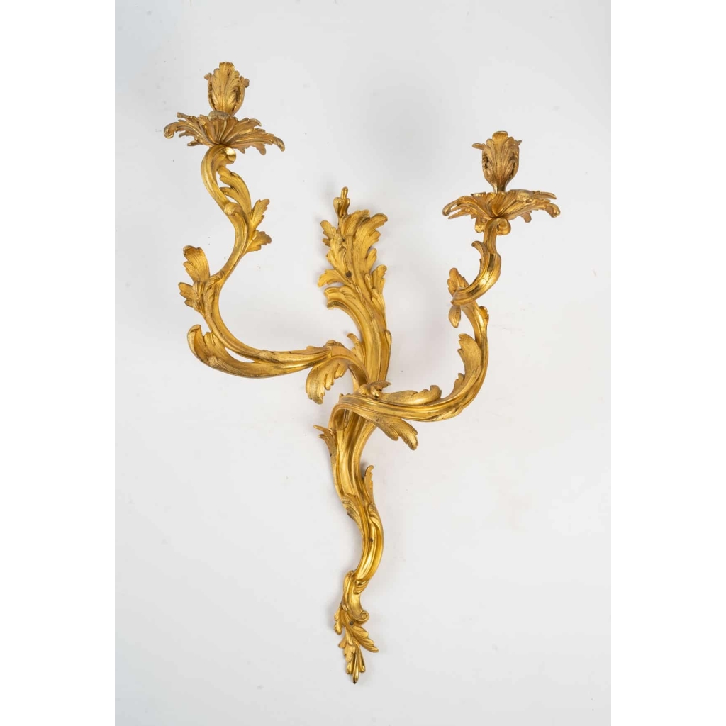 Paire d’appliques de style Louis XV. | Biron Paire d'appliques de style Louis XV.