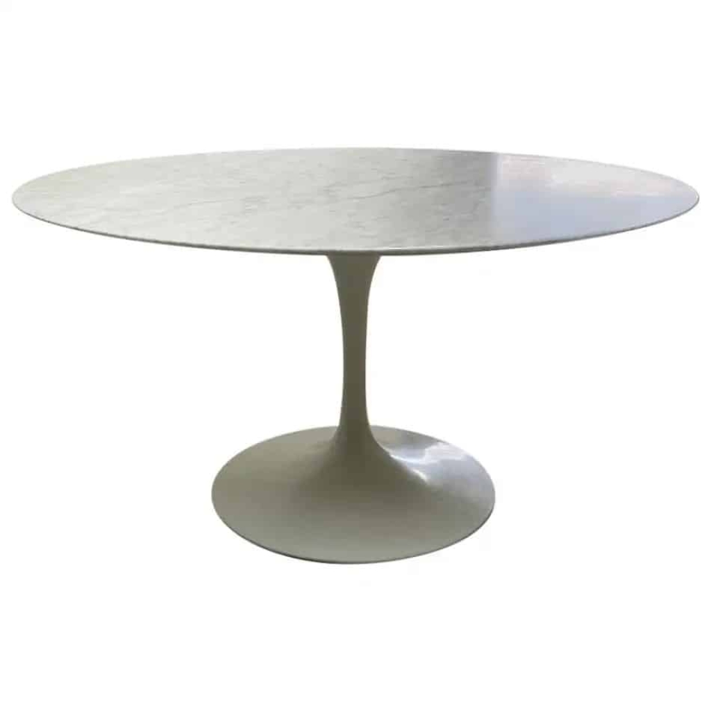 Tulip Table, Eero Saarinen & Knoll International | Biron ||