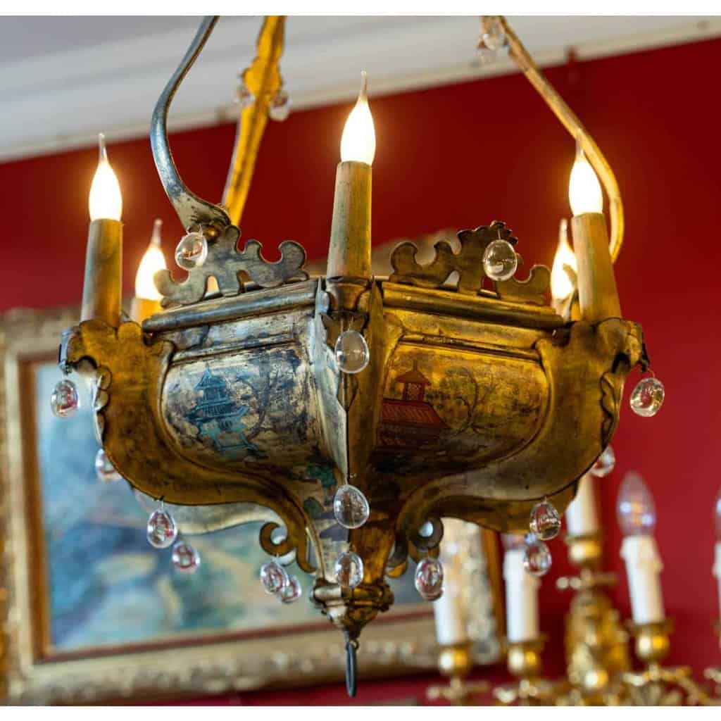 Un lustre tôle fin XIXème japonisant | Biron |||||||||