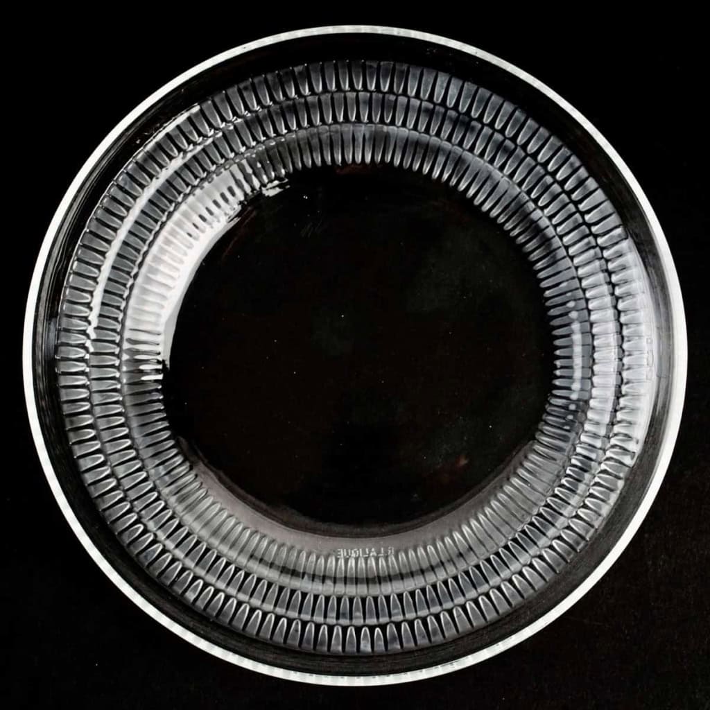 Suite de 10 Assiettes Creuses "Bourgueil" verre blanc de René LALIQUE