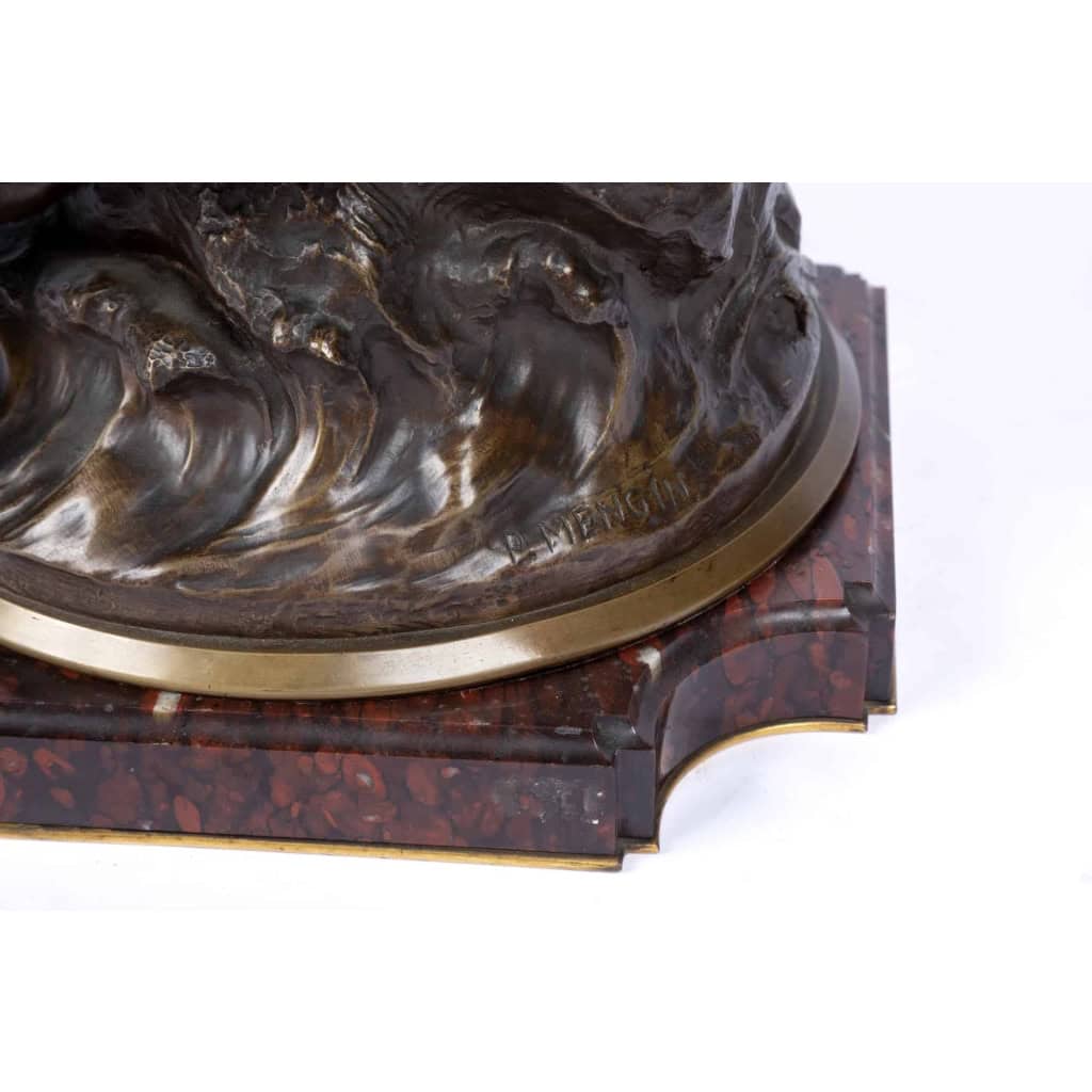 A French Late 19th Century Bronze « La Joueuse à La Mandoline » by Paul Eugène Mengin (1853-1937) | Biron A French Late 19th Century Bronze "La Joueuse à La Mandoline" by Paul Eugène Mengin (1853-1937)