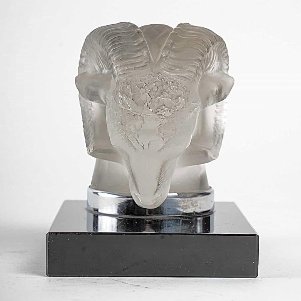 Paire Mascottes Serre-livres « Tête De Bélier » verre blanc sur socle verre noir de René LALIQUE | Biron Paire Mascottes Serre-livres "Tête De Bélier" verre blanc sur socle verre noir de René LALIQUE