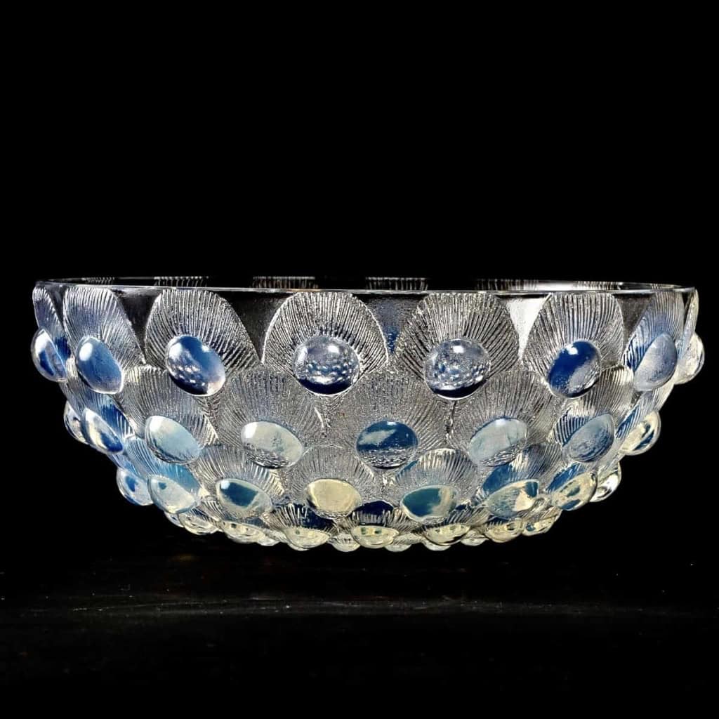 Coupe « Plumes De Paon » verre opalescent de René LALIQUE | Biron Coupe "Plumes De Paon" verre opalescent de René LALIQUE