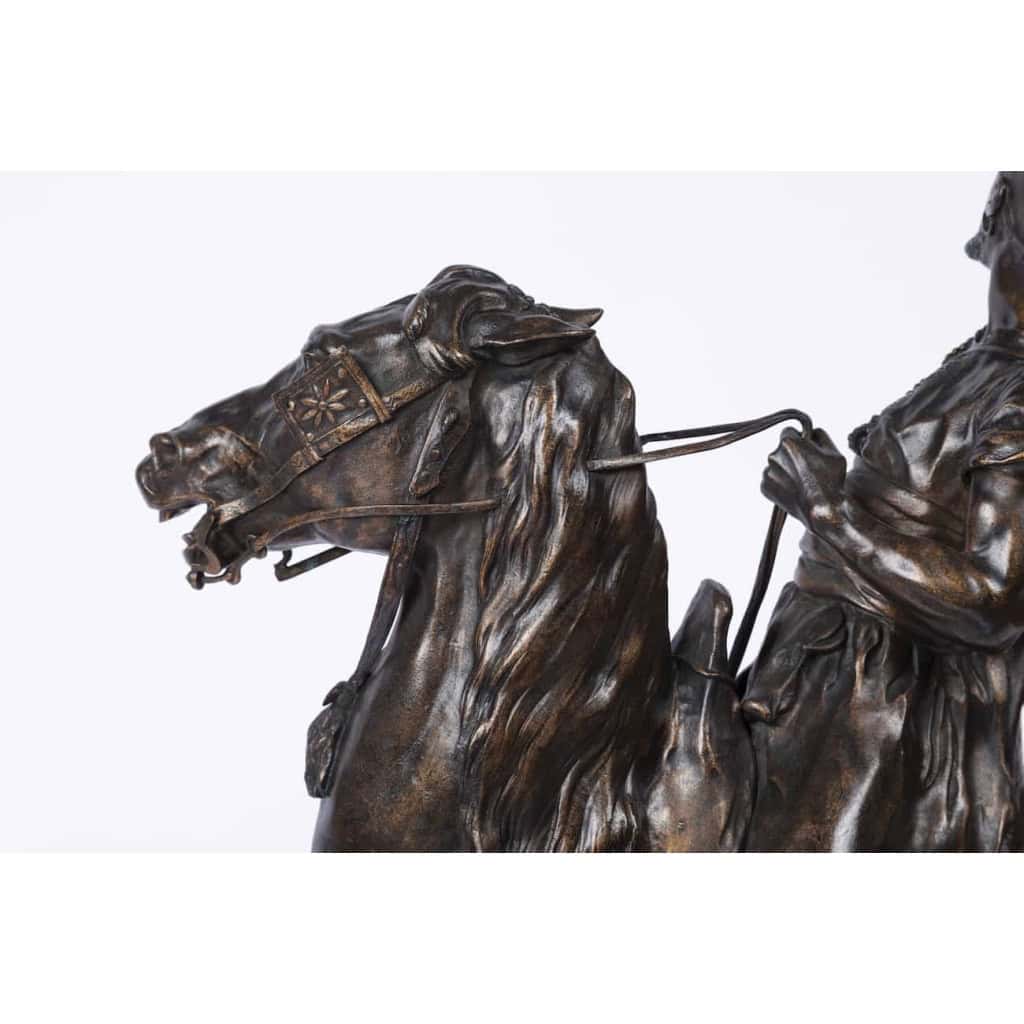 19th century orientalist bronze « The Arab falconer on horseback » By Pierre-Jules Mêne (1810-1979) | Biron 19th century orientalist bronze « The Arab falconer on horseback » By Pierre-Jules Mêne (1810-1979)