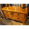 Commode en noyer, Style Louis XVI, XIXème | Biron Commode en noyer, Style Louis XVI, XIXème