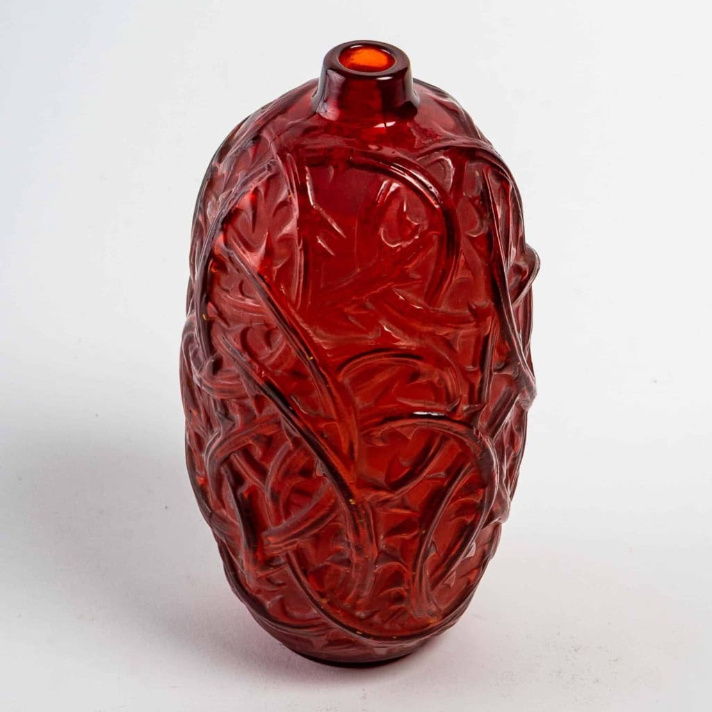 Vase « Ronces » verre rouge double couche de René LALIQUE | Biron Vase "Ronces" verre rouge double couche de René LALIQUE