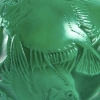 Vase "Poissons" verre vert jade multicouches patiné gris de René LALIQUE