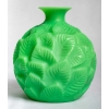 Vase « Ormeaux » verre vert jade de René LALIQUE | Biron Vase "Ormeaux" verre vert jade de René LALIQUE