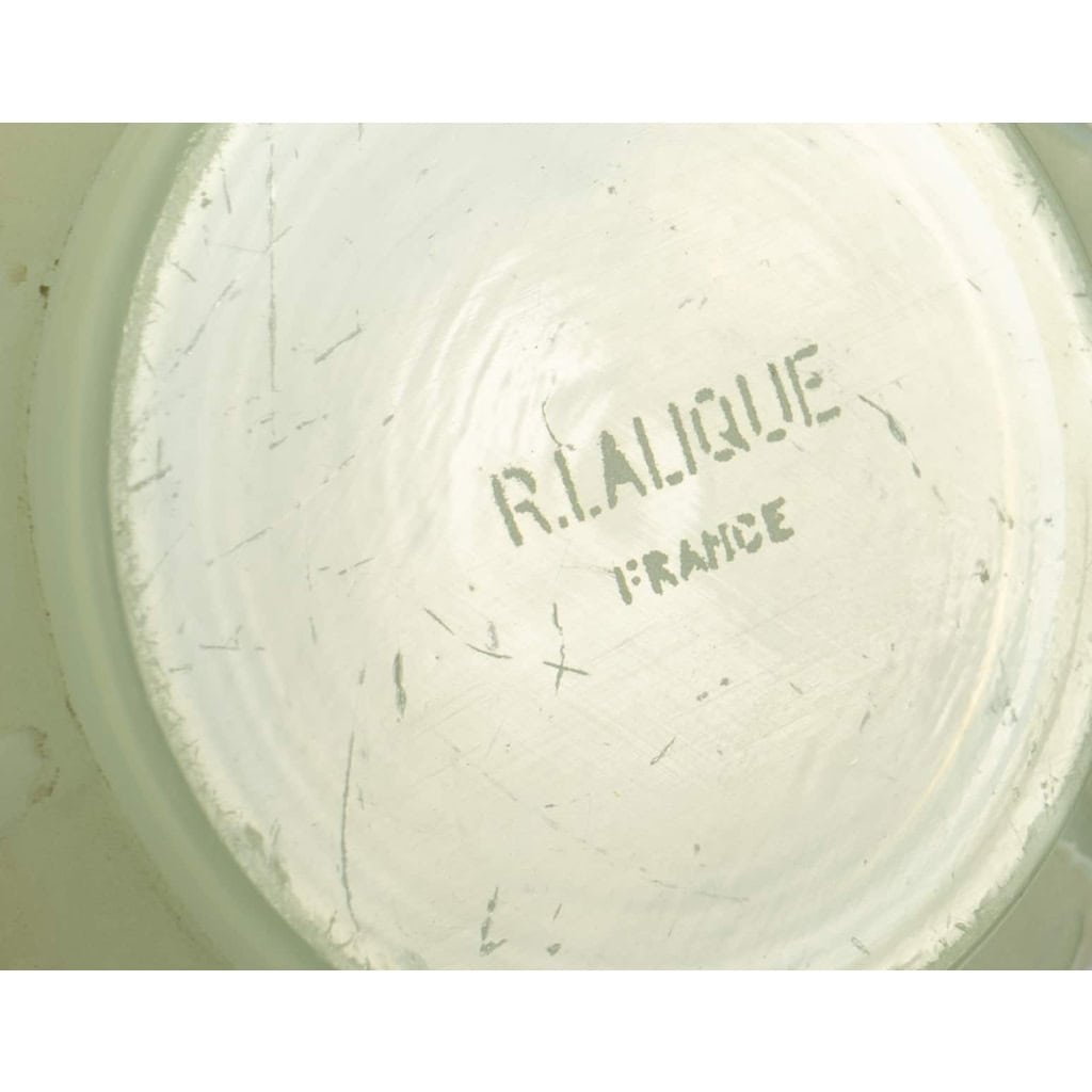 Vase « Canard » verre vert peppermint émaillé beige d’origine de René LALIQUE | Biron Vase "Canard" verre vert peppermint émaillé beige d'origine de René LALIQUE