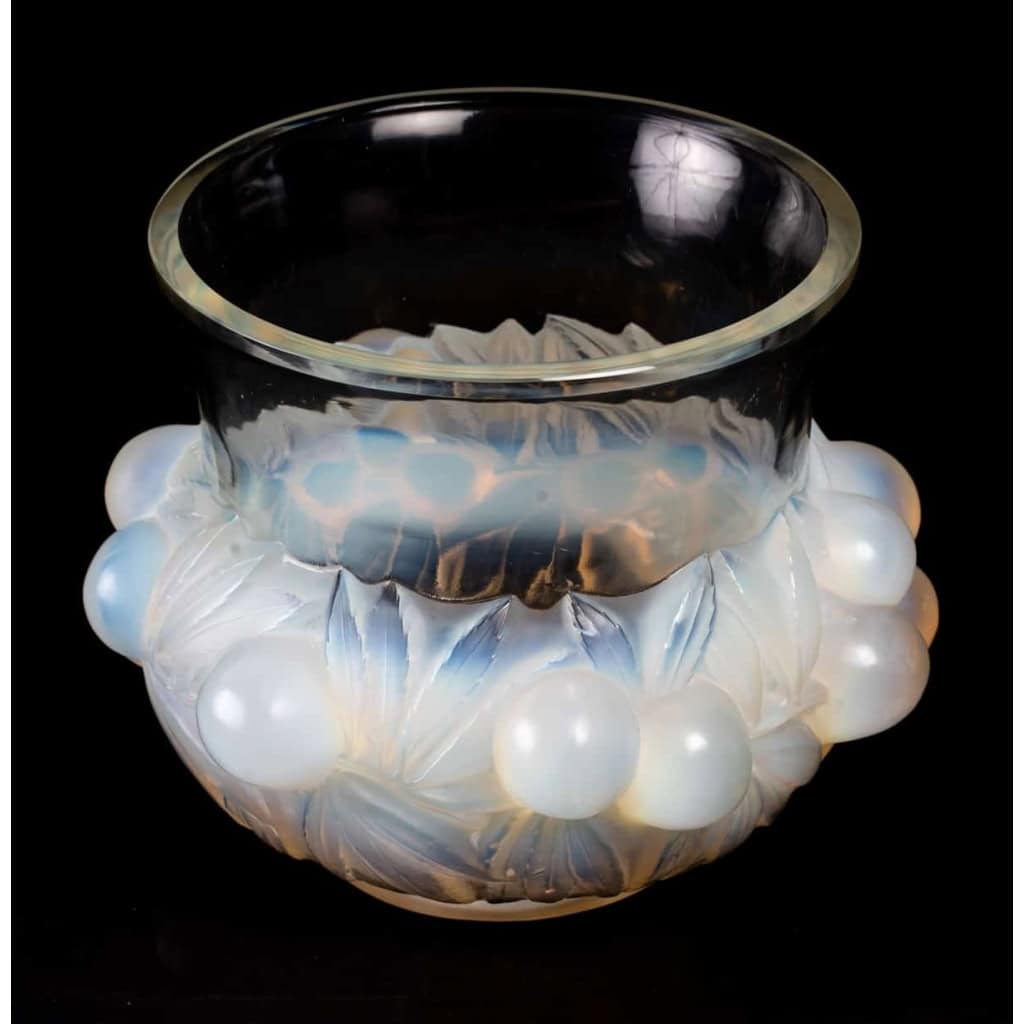 Vase Prunes René Lalique