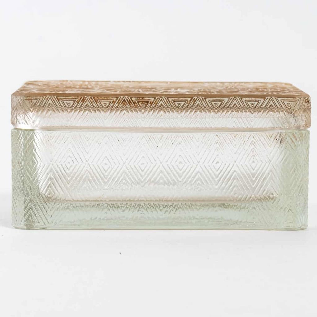 Boîte « Zinnias » verre blanc patiné sépia de René LALIQUE | Biron Boîte "Zinnias" verre blanc patiné sépia de René LALIQUE