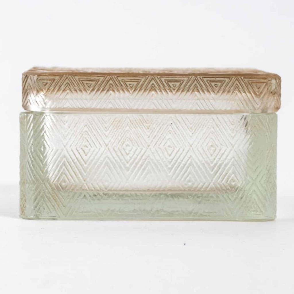 Boîte « Zinnias » verre blanc patiné sépia de René LALIQUE | Biron Boîte "Zinnias" verre blanc patiné sépia de René LALIQUE