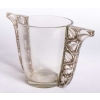 Vase « Honfleur » verre blanc patiné gris de René LALIQUE | Biron Vase "Honfleur" verre blanc patiné gris de René LALIQUE