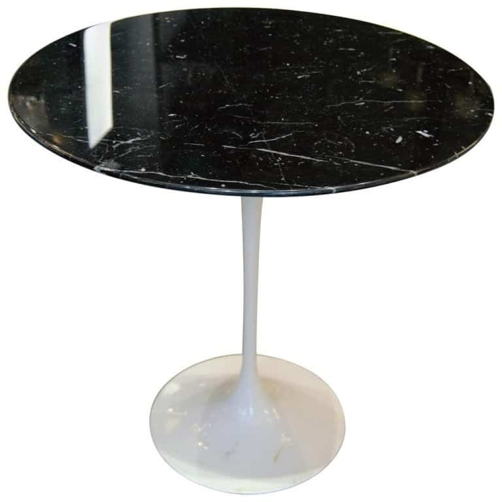 Eero Saarinen & Knoll, gueridon « tulipe » en marbre noir, XXth | Biron |||