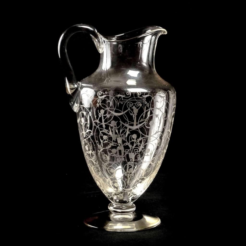 Service « Michel Ange » cristal blanc – 35 Pièces (32 Verres + 2 Carafes + 1 Pichet) de BACCARAT | Biron Service "Michel Ange" cristal blanc - 35 Pièces (32 Verres + 2 Carafes + 1 Pichet) de BACCARAT