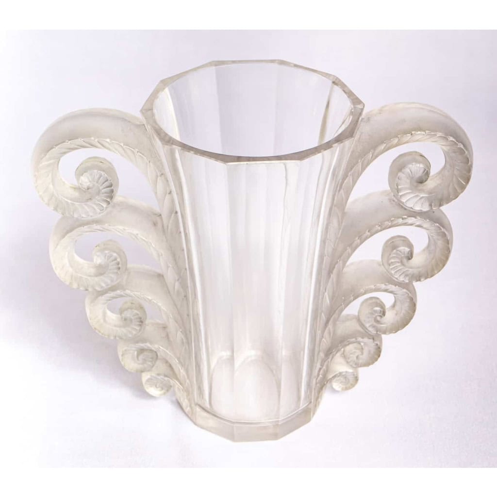 Vase « Beauvais » cristal blanc de René LALIQUE | Biron Vase "Beauvais" cristal blanc de René LALIQUE