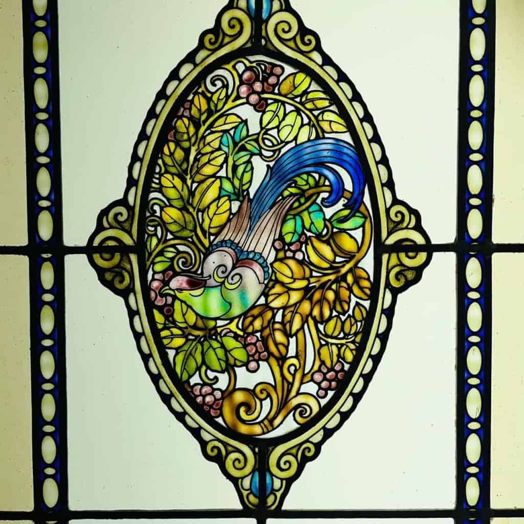PAIRE DE VITRAUX OISEAUX DU PARADIS | Biron PAIRE DE VITRAUX OISEAUX DU PARADIS