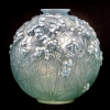 Vase « Druide » verre opalescent double couche patiné céladon de René LALIQUE | Biron Vase "Druide" verre opalescent double couche patiné céladon de René LALIQUE