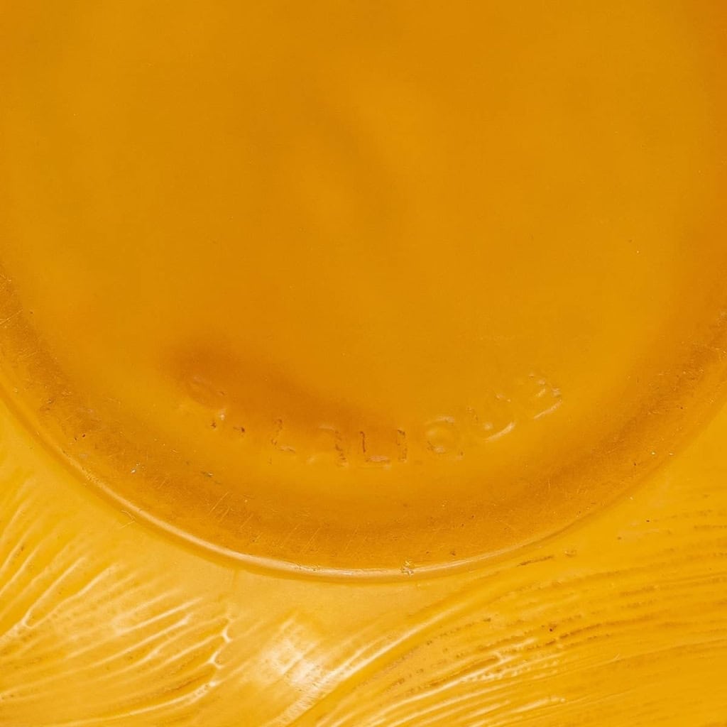Vase « Formose » verre Butterscoth double couche jaune et opalescent de René LALIQUE | Biron Vase "Formose" verre Butterscoth double couche jaune et opalescent de René LALIQUE