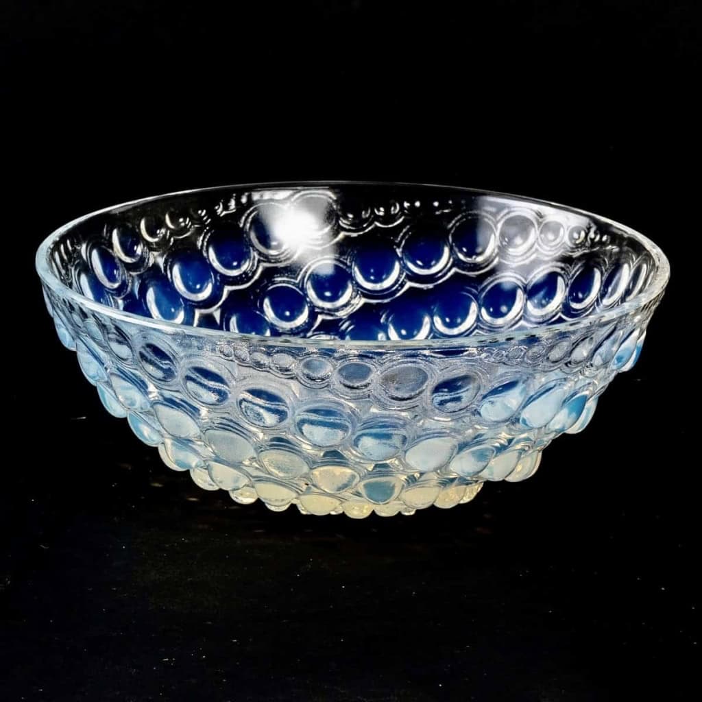 Coupe « Volutes » verre opalescent de René LALIQUE | Biron |||||||
