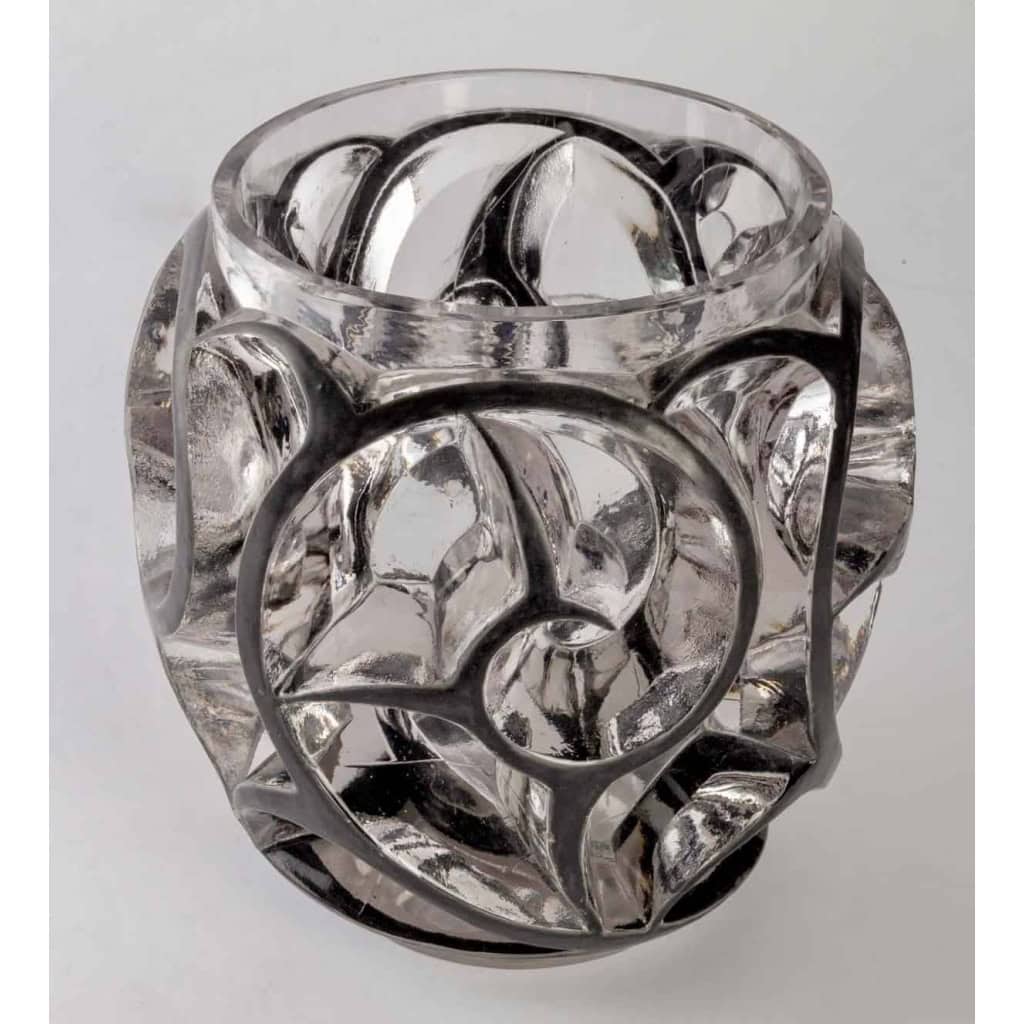 Vase « Tourbillons » verre blanc émaillé noir d’origine de René LALIQUE | Biron Vase "Tourbillons" verre blanc émaillé noir d'origine de René LALIQUE