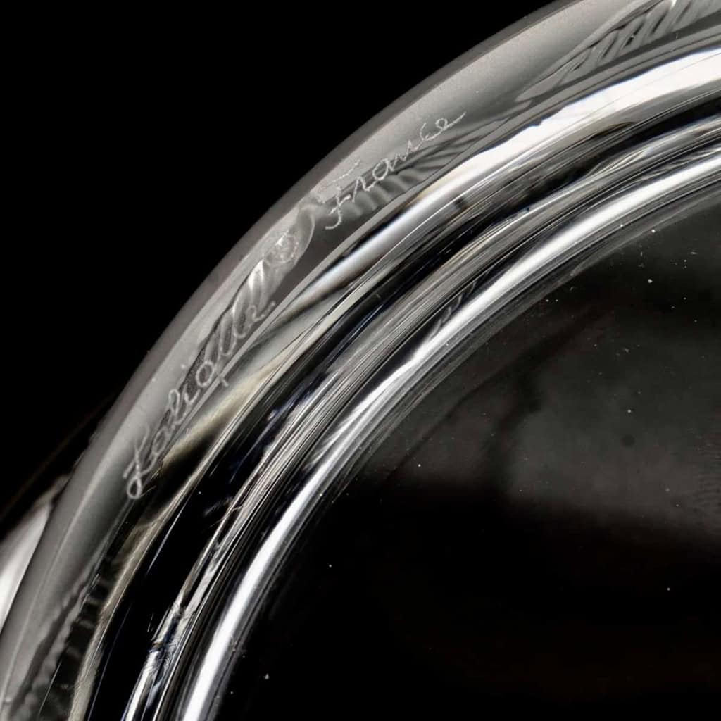 Coupe « Jungle » cristal incolore – neuve avec étiquette – de LALIQUE FRANCE | Biron Coupe "Jungle" cristal incolore - neuve avec étiquette - de LALIQUE FRANCE