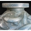 Vase « Salmonides » verre opalescent patiné gris de René LALIQUE | Biron Vase "Salmonides" verre opalescent patiné gris de René LALIQUE