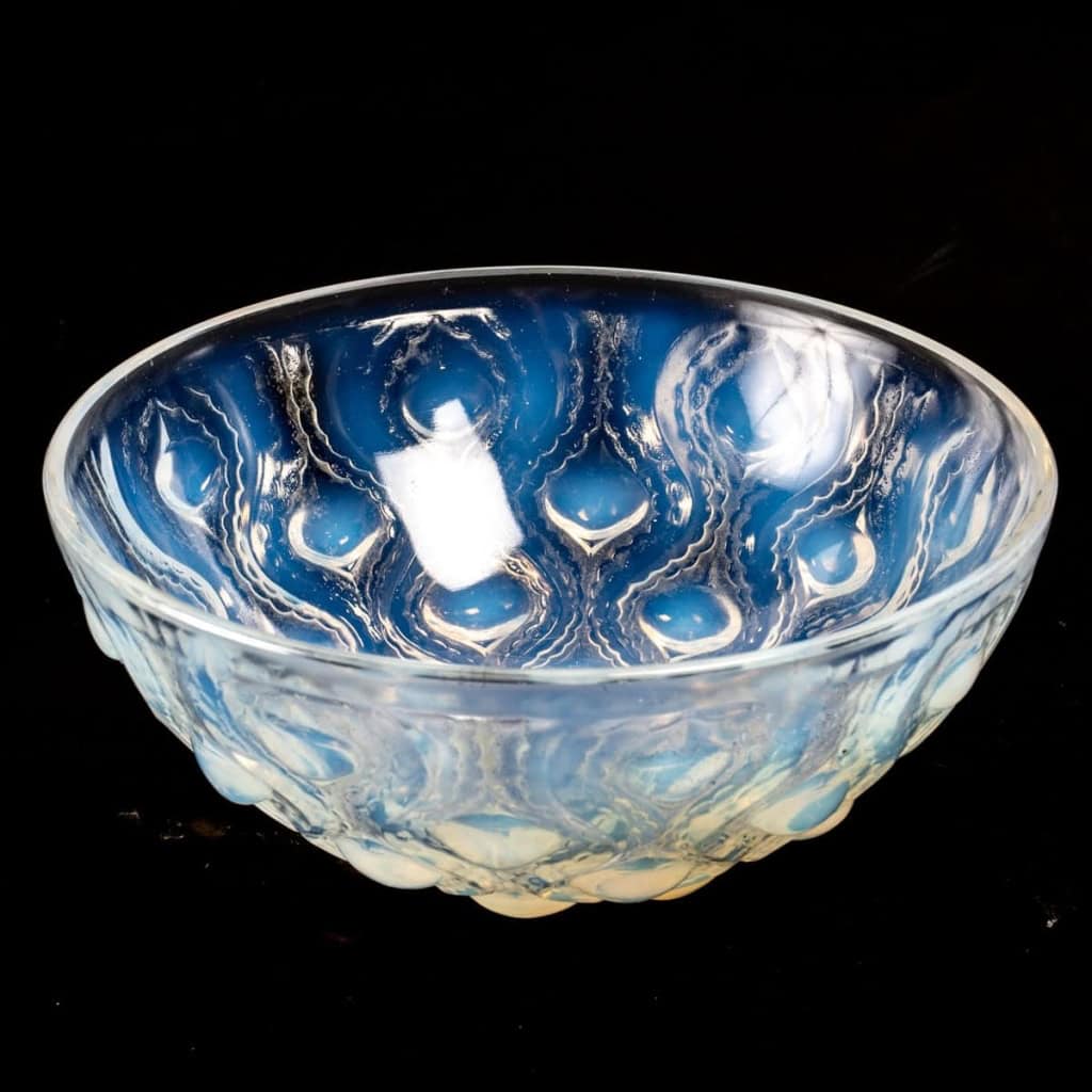 Coupe « Bulbes » verre opalescent de René LALIQUE | Biron |||||||