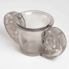Vase « Pierrefonds » verre blanc satiné à l’acide de René LALIQUE | Biron Vase "Pierrefonds" verre blanc satiné à l'acide de René LALIQUE