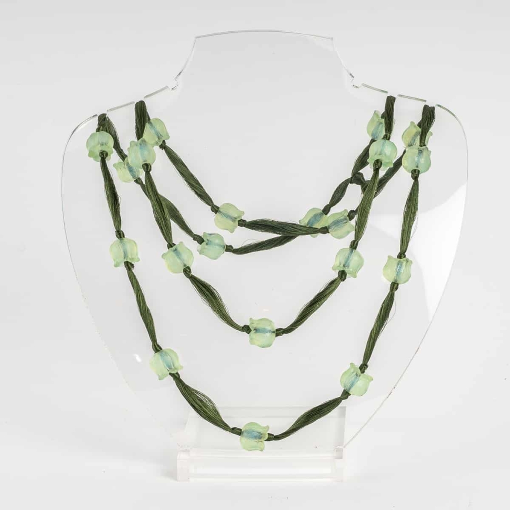 Collier Sautoir « Muguet » verre opalescent de René LALIQUE | Biron ||||