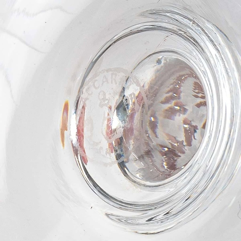 Service « Paris » cristal blanc taillé – 42 Pièces (40 Verres + 1 Carafe + 1 Pichet) de BACCARAT | Biron Service "Paris" cristal blanc taillé - 42 Pièces (40 Verres + 1 Carafe + 1 Pichet) de BACCARAT