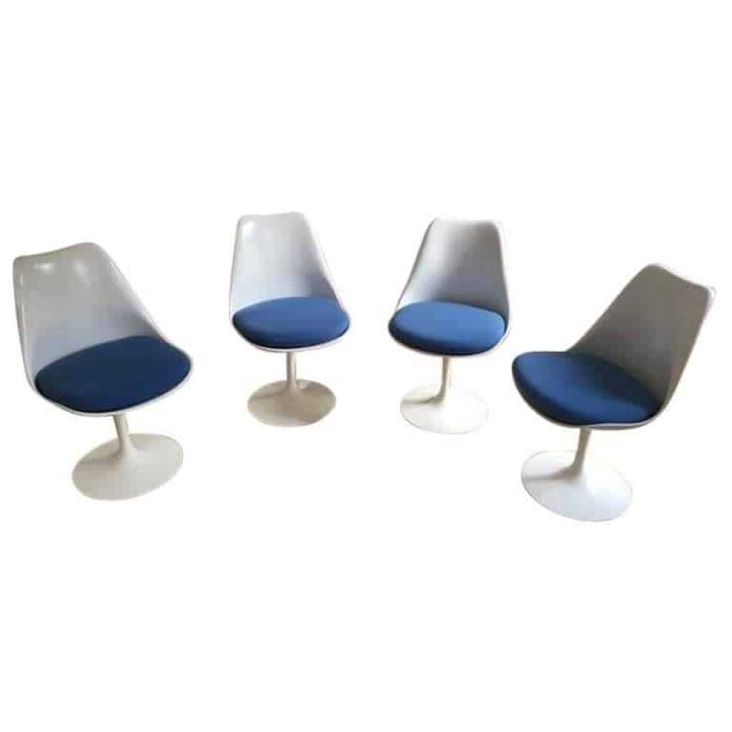 Eero Saarinen & Knoll, 4 chaises tulipe 2