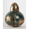 Brûle parfum en porcelaine dorée et verte, art déco, 1930 | Biron Brûle parfum en porcelaine dorée et verte, art déco, 1930