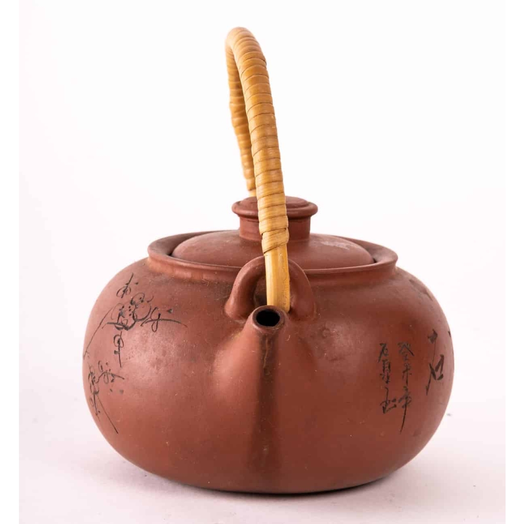 Théière, terre cuite, Art d’Asie, XXème siècle | Biron Théière, terre cuite, Art d'Asie, XXème siècle