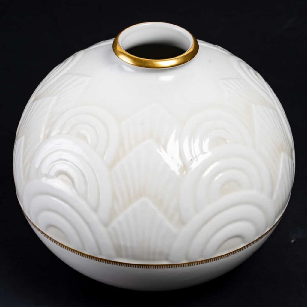 Vase boule porcelaine émaillée de SEVRES décor de Marcel PRUNIER | Biron Vase boule porcelaine émaillée de SEVRES décor de Marcel PRUNIER