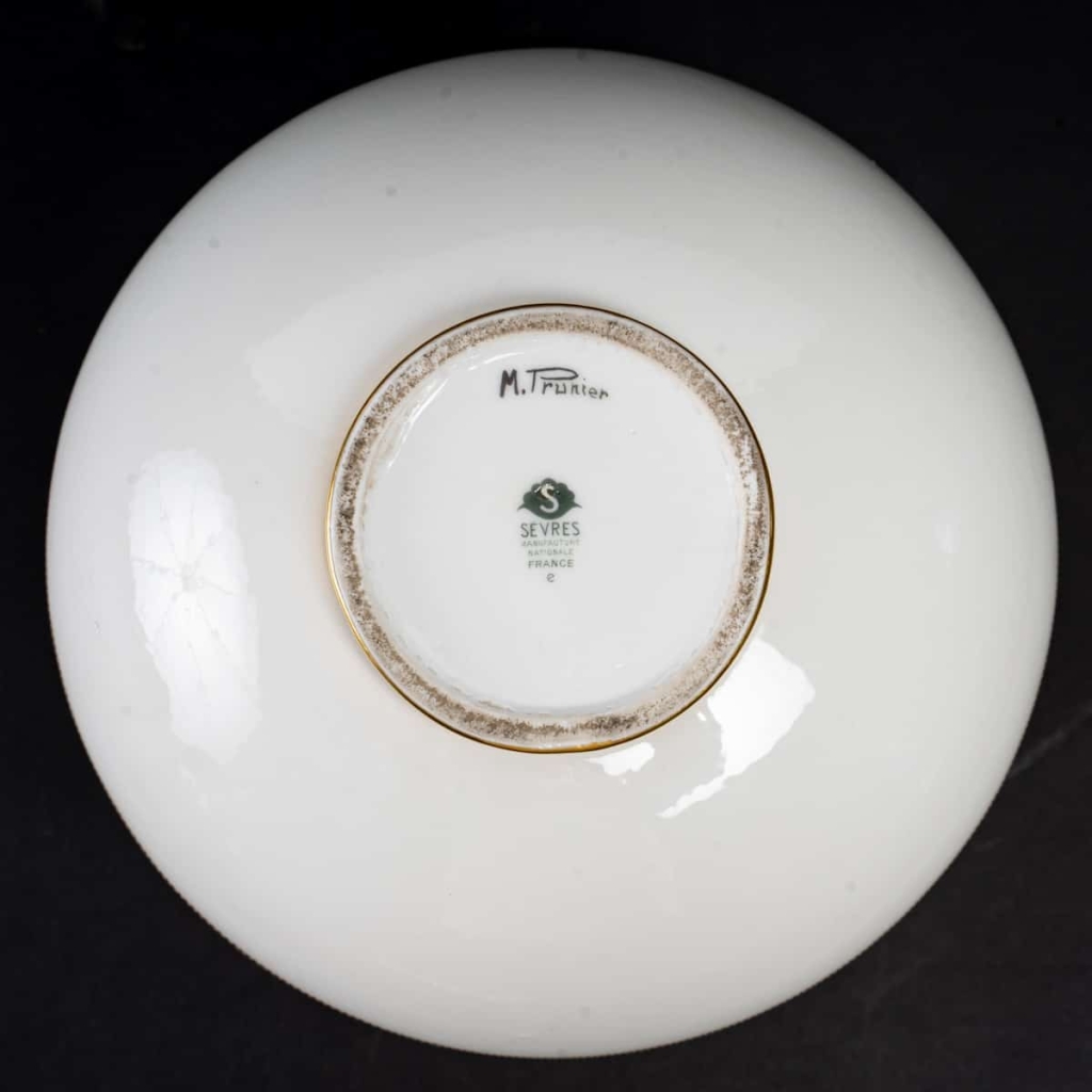 Vase boule porcelaine émaillée de SEVRES décor de Marcel PRUNIER | Biron Vase boule porcelaine émaillée de SEVRES décor de Marcel PRUNIER