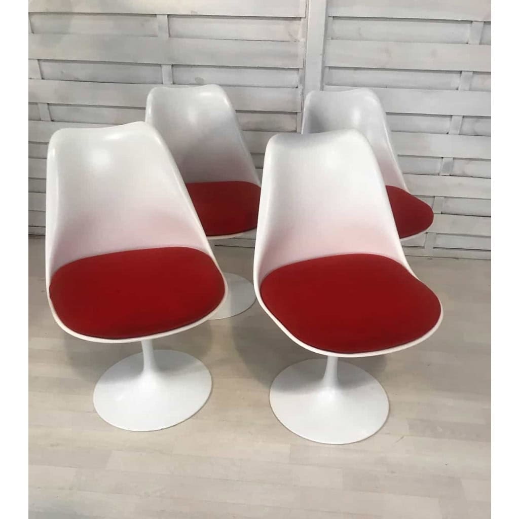 Eero Saarinen & Knoll – 4 chaises Tulipe 3