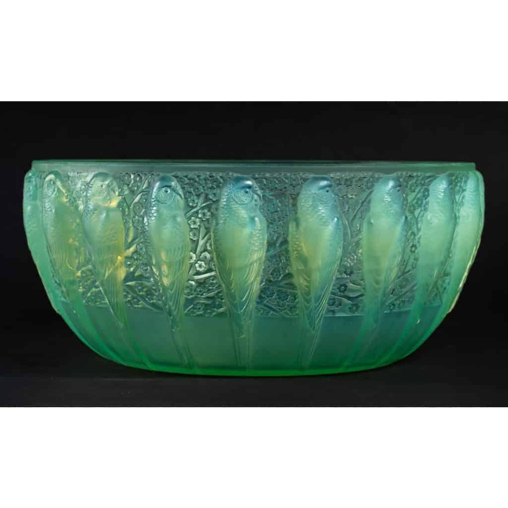 René Lalique :Coupe « Perruches » peppermint 1931 | Biron René Lalique :Coupe "Perruches" peppermint 1931