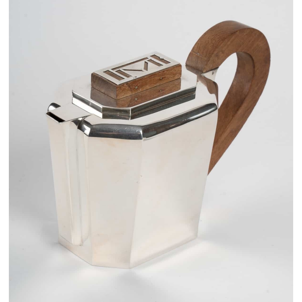 Service à Thé Et à Café à Pans Coupés Argent Massif Et Noyer de 1937 Jean E. PUIFORCAT | Biron Service à Thé Et à Café à Pans Coupés Argent Massif Et Noyer de 1937 Jean E. PUIFORCAT