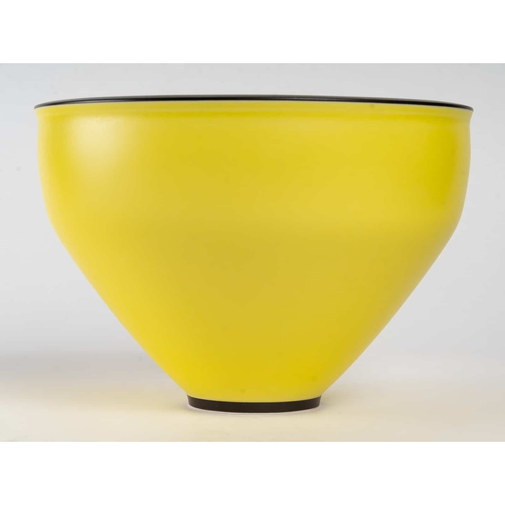 Grande coupe en porcelaine par Marc Uzan | Biron |||||||