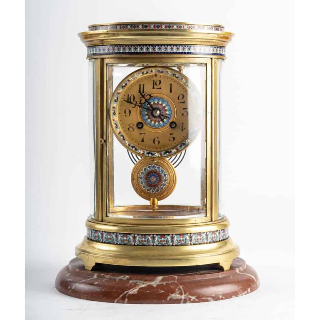 une pendule borne en bronze et email cloisonné | Biron ||||||