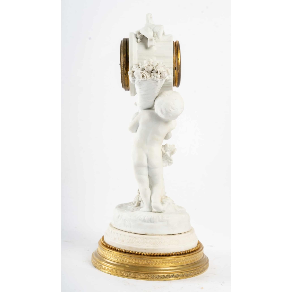Belle Garniture en biscuit et bronze doré Fin XIXème siècle | Biron Belle Garniture en biscuit et bronze doré Fin XIXème siècle