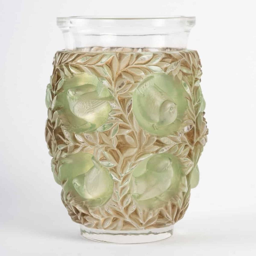 Vase « Bagatelle » verre blanc patiné vert et sépia de René LALIQUE | Biron ||||||||