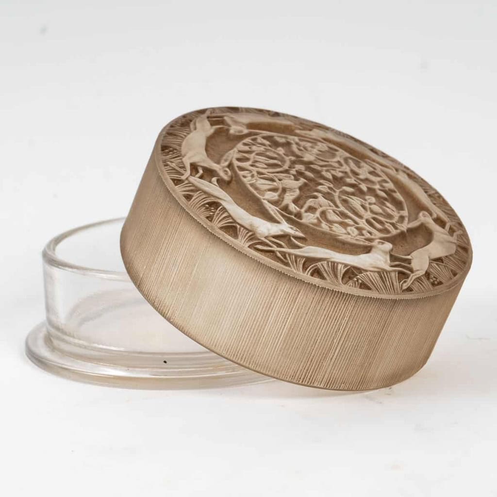 Boîte « Fontainebleau » verre blanc patiné sépia de René LALIQUE | Biron ||||||