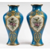 Paire de vases à scène galantes et fleurs , fin XIXème. | Biron Paire de vases à scène galantes et fleurs , fin XIXème.