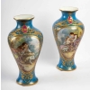 Paire de vases à scène galantes et fleurs , fin XIXème. | Biron Paire de vases à scène galantes et fleurs , fin XIXème.
