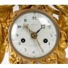 Belle Pendule en marbre blanc et bronze doré XVIIIème siècle | Biron Belle Pendule en marbre blanc et bronze doré XVIIIème siècle