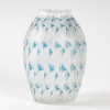 Vase « Grignon » verre blanc patiné bleu de René LALIQUE | Biron |||||